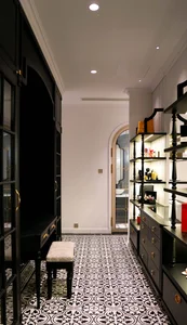 Inside HX Villa: A Stunning Blend of Neoclassical Luxury and Modern Minimalist Interior Design - image 10