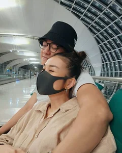 Supermodel Thanh Hang at 41: Ageless Beauty and a Fairytale Romance - image 12