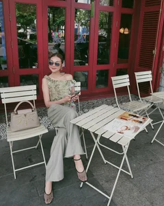 Supermodel Thanh Hang at 41: Ageless Beauty and a Fairytale Romance - image 13