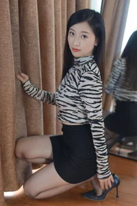 IESS No.1642 Xiao Jie Elegant Silk and Hosiery Aesthetic Photography Gallery - image 0