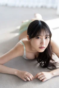 Yokono Sumire MySPA Shunatsu Girl 101 Page Exclusive Photo Collection - image 3