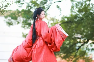 Creative Charisma: Bu Ke Ai De He He Miao in Vol.6053 - image 17