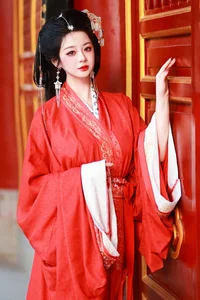 Creative Charisma: Bu Ke Ai De He He Miao in Vol.6053 - image 7