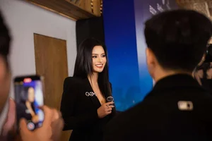 Vu Thu Phuong Radiant Beauty and Career Resurgence Post-Divorce - image 6