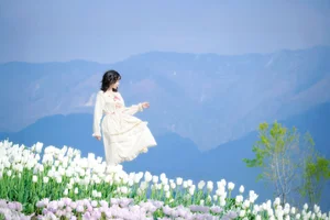 Ethereal Beauty in Flower Fields: YiTuYu Vol.8915 Disexi Si Ning - image 19