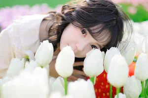 Ethereal Beauty in Flower Fields: YiTuYu Vol.8915 Disexi Si Ning - image 18