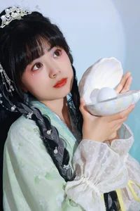 Stunning Visuals in YiTuYu Art Language Vol.4360 featuring Yi Zhi Nuan Nuan - image 2