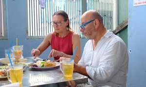 The Michelin Standard of Street Food: Ho Chi Minh City’s Only Recognized Com Tam Shop - image 4