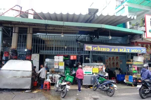 The Michelin Standard of Street Food: Ho Chi Minh City’s Only Recognized Com Tam Shop - image 5