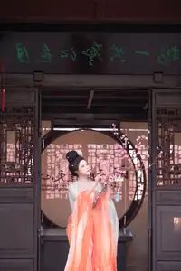 Bei Bei Mo's Grace: Hanfu Beauty Amidst Cherry Blossoms, YiTuYu Vol.8626 - image 3