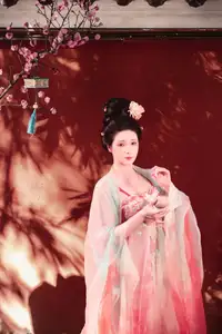 Bei Bei Mo's Grace: Hanfu Beauty Amidst Cherry Blossoms, YiTuYu Vol.8626 - image 1