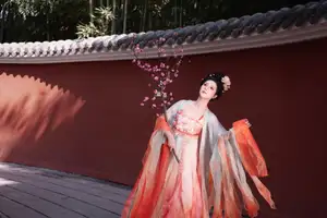 Bei Bei Mo's Grace: Hanfu Beauty Amidst Cherry Blossoms, YiTuYu Vol.8626 - image 8