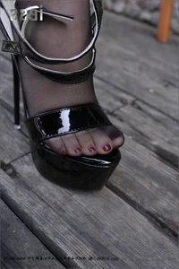 Xin Yue High Heels and Hosiery: IESS 074 Fashion Gallery - image 92