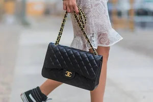 7 Timeless Luxury Handbags Every Collector Should Own - image 1
