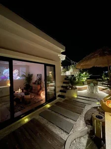 Transforming a Rooftop Into a Resort-Style Sanctuary: A Gen Z Home Design Success Story - image 8