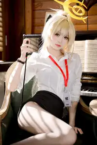 Coser Jiu Qi Miao as the Alluring OL Professor: 53P Collection - Discover Unique Style! - image 15