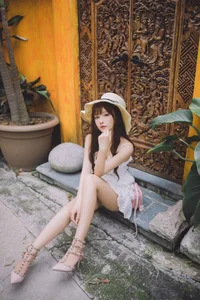 Art Language Vol.5890: Xi Xi Na and the Art of Modern Portraiture - image 20