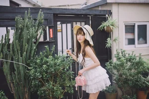 Art Language Vol.5890: Xi Xi Na and the Art of Modern Portraiture - image 14