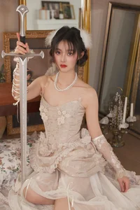 Contemporary Portraiture: YiTuYu Art Language Vol.6359 Featuring Yu Wei Jiang - image 15