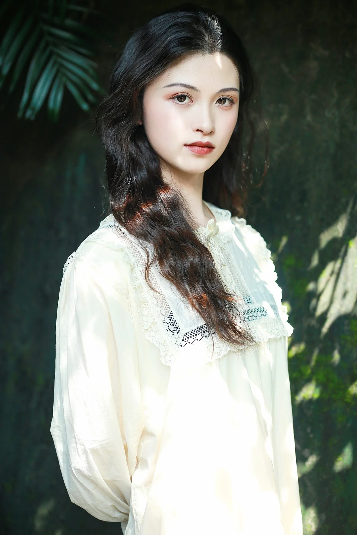 Elegant Portraiture: Art Language Vol.5537 Featuring Nie Er Gallery