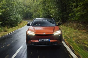 Toyota C-HR+ 2026: SUV điện phong cách cho những hành trình đầy cảm hứng - image 8