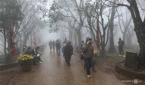 Spiritual Journey: Pilgrims Brave the Rain at Sacred Mountain Peaks to Collect Holy Water for Good Luck and Ancient Blessings - image 11