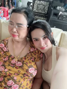 Miss Phan Thi Mo Opens Up About Career Success and Family Marriage Pressures - image 8
