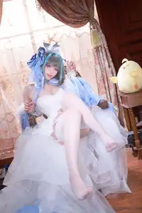 Coser Qi Si Kuai Wii - Enchanting Beauty in Elegant Cheshire Gown - A Masterpiece Cosplay. - image 12
