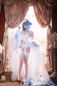 Coser Qi Si Kuai Wii - Enchanting Beauty in Elegant Cheshire Gown - A Masterpiece Cosplay. - image 6