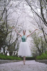 Exploring the Elegance of Xiao Xong in YiTuYu Art Language Vol.6883 - image 7