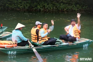 Indian Billionaire Brings 4,500 Tourists to Vietnam's Stunning Trang An Heritage - image 8
