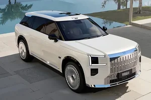 Zeekr 9X: The Luxury Electric SUV That Charges 380km in Just 9 Minutes - image 4