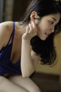 JP Rin Takahashi: Delicate Charm in FLASH Digital Photo Book - Yōitai Kibun Nano (71P) - image 2