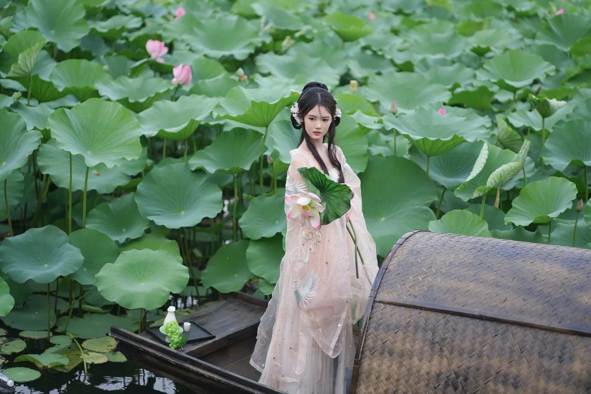 Art Language Vol.5160 Shi Yu Gan A: A Masterpiece of Contemporary Portraiture