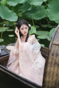 Art Language Vol.5160 Shi Yu Gan A: A Masterpiece of Contemporary Portraiture - image 6
