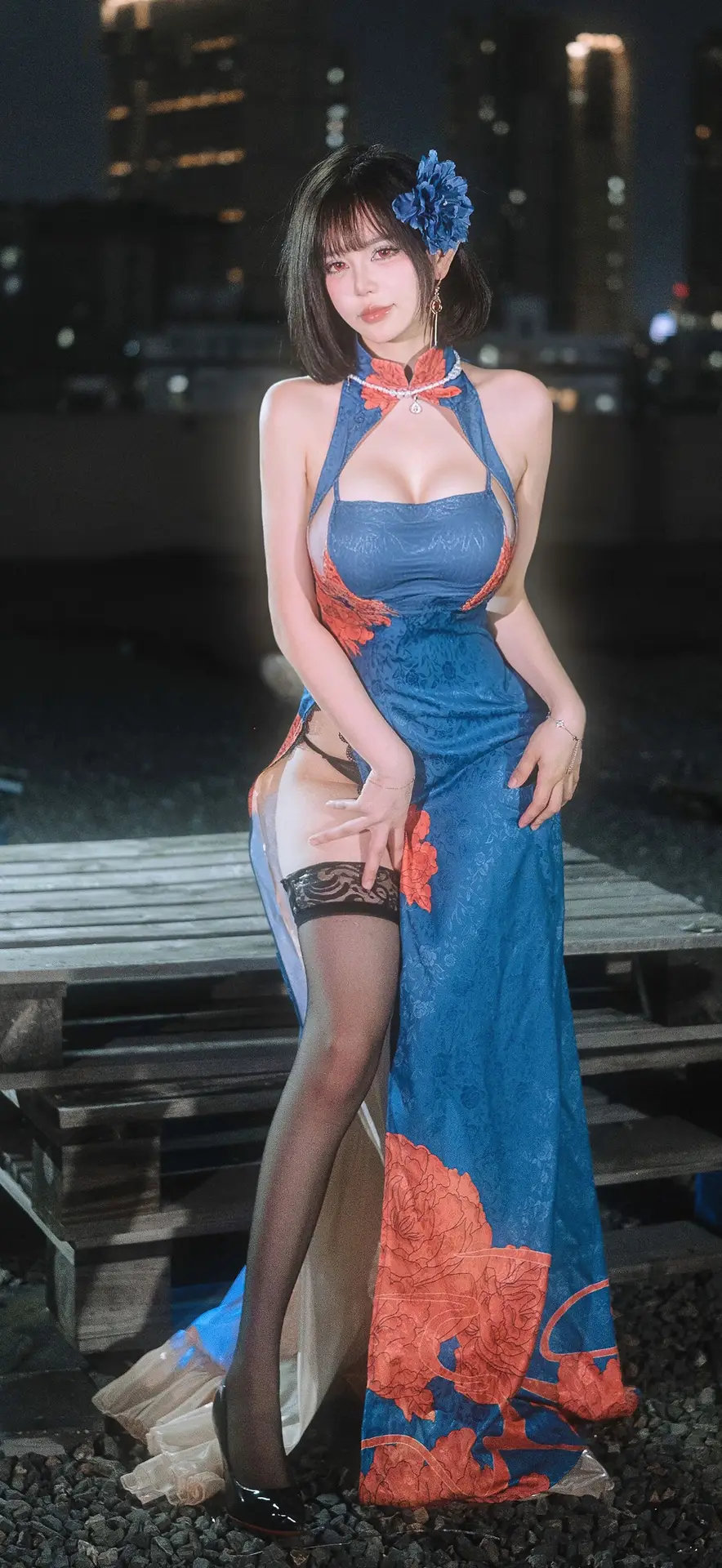 Coser TinaHenYaoNieYa: Enchanting Azur Lane Jianwu Qipao Cosplay
