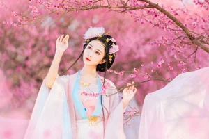 Captivating Artistry: YiTuYu Art Language Vol.4485 with Qi Luo Sheng De Xiao Su Su - image 10