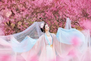 Captivating Artistry: YiTuYu Art Language Vol.4485 with Qi Luo Sheng De Xiao Su Su - image 5