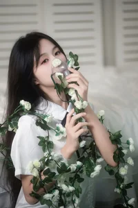 YiTuYu Art Language Vol.10309: A Visual Exploration Featuring Fan Kun Xiao Yang - image 7