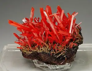 Discover Crocoite: The world's rarest brilliant orange-red mineral, a stunning crystal masterpiece - image 2
