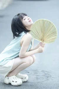 Modern Grace: YiTuYu Art Language Vol.4737 Yan Li Er Salter Photography - image 2