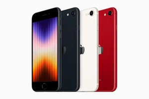 Apple Unveils the iPhone 16E: Does the New Design and Features Live Up to the Global Hype? - image 4
