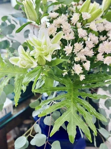 Inside Editor Hoang Trang’s Vibrant Floral Home: Inspiring Interior Design Ideas for Flower Lovers - image 4
