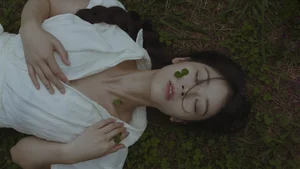 Artistic Brilliance: Guo Guo in YiTuYu Art Language Vol.5816 Collection - image 2