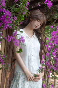 YiTuYu Art Language Vol.10074 Lin Mu Ting Zi - 19-Page Artistic Photo Series - image 13