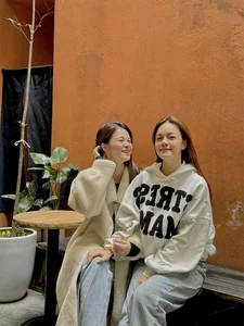 Pham Quynh Anh: The Ageless Beauty of Vietnam’s Pop Scene and Her Inspiring Motherhood Journey - image 3