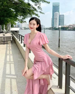 Thai Influencer Sets Social Media Ablaze with Stunning Beach Gallery - image 1