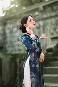 Elegant Traditional Ao Dai Beauty: Capturing Asian Grace in Golden Hour Light. - image 18