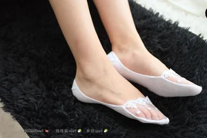 IESS Puhui Set 065: Coffee's Collection of Stylish Boat Socks and Casual Wear - image 1