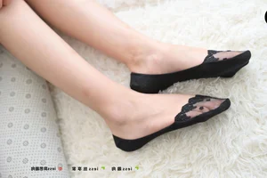 IESS Puhui Set 065: Coffee's Collection of Stylish Boat Socks and Casual Wear - image 35